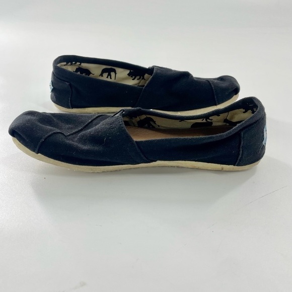 TOMS Classic Canvas Black Textured Woven Casula Slip Ons size 6 - Picture 3 of 8